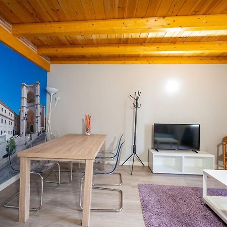 Apartamentos Go - Leopoldo Cano Center Valladolid Extérieur photo