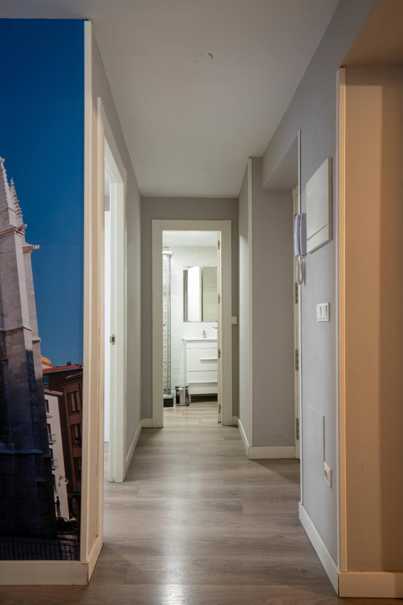 Apartamentos Go - Leopoldo Cano Center Valladolid Extérieur photo